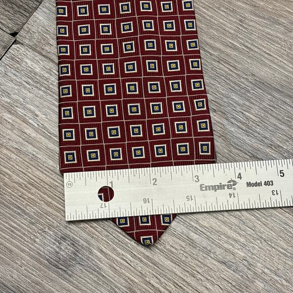 Brooks Brothers Red Blue Geometric Squares Mens 59" Silk Tie USA EUC Vintage - Picture 4 of 7